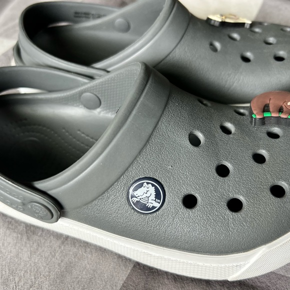 Crocs - Picture 2 of 5